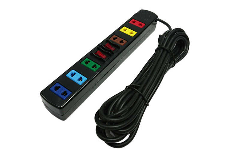 Ổ cắm điện 6 ổ cắm 2 công tắc dây 5m 2200W - 3300W LiOA 6S5
