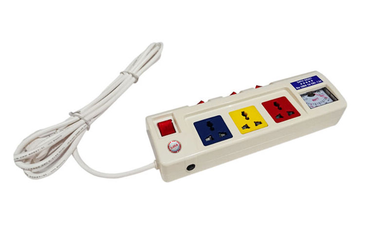 Ổ cắm điện 4 ổ cắm dây 2.5m 3 lõi có đồng hồ báo điện áp 3300w LiOA 3OFSSV2.5-3