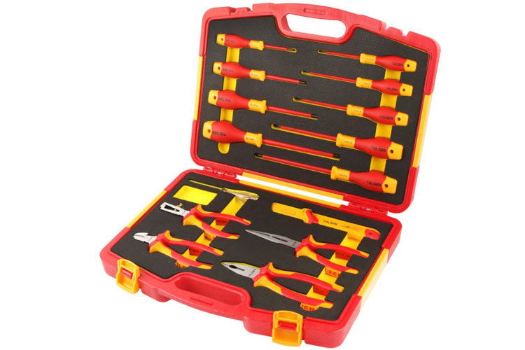 Bộ dụng cụ cách điện 15 chi tiết Tolsen V82115