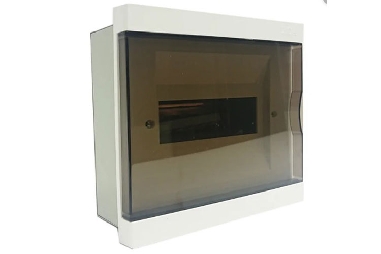 Tủ đế kim loại chứa 8 APTOMAT đế kim loại LiOA SE4FC8LA