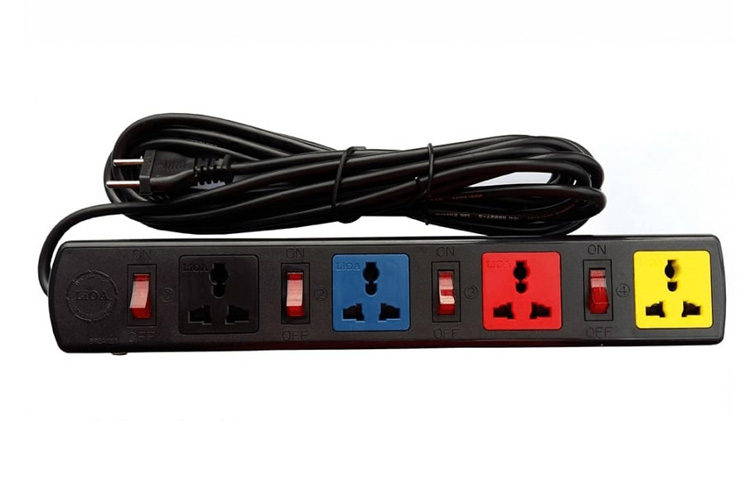 Ổ cắm điện đa năng 4 ổ cắm 4 công tắc dây 3m 2200W - 3300W LiOA 4DOF32N