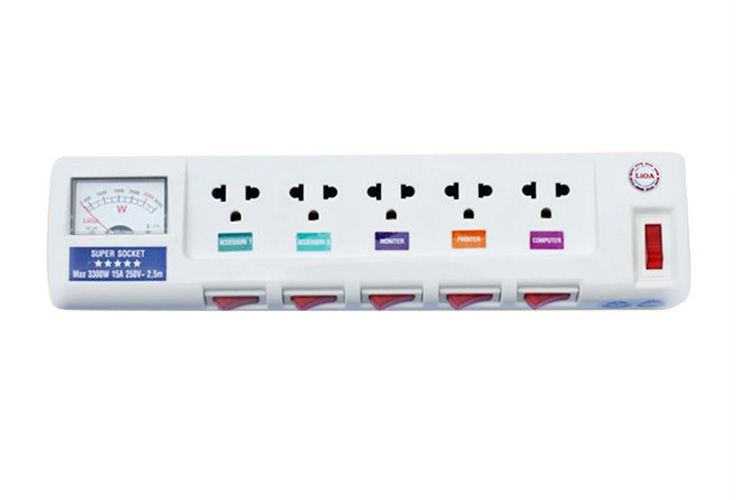 Ổ cắm điện 5 ổ cắm dây 2.5m 3 lõi có đồng hồ báo điện áp 3300w LiOA 5OFSSV2.5-3 l