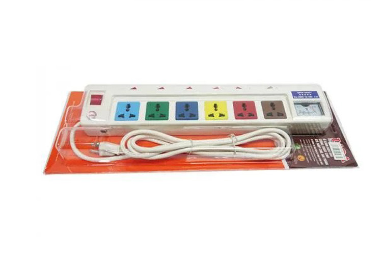 Ổ cắm điện 6 ổ cắm dây 2.5m 3 lõi có đồng hồ báo điện áp 3300w LiOA 6OFSSV2.5-3