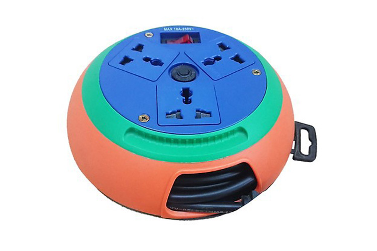 Ổ cắm đĩa bay dây 10m 10A LiOA DB10-2-10A