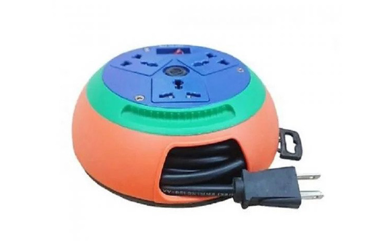 Ổ cắm đĩa bay dây 10m 10A LiOA DB10-2-10A