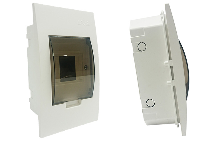 Tủ nhựa chứa 12/18 APTOMAT ( đế nhựa ) LiOA SE4FC12/18LA