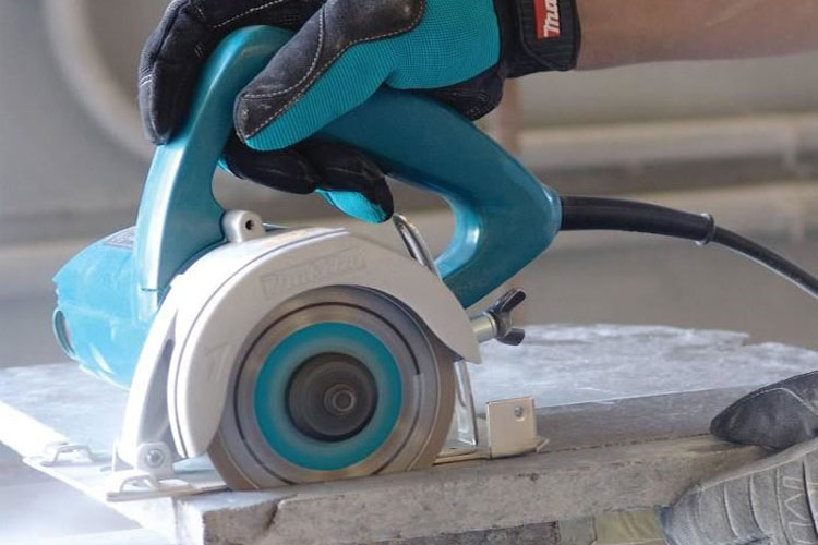 Máy cắt sắt 1200W đường kính 110mm Makita 4100NH