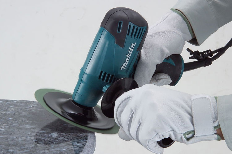 Máy chà nhám đĩa 440W Makita GV6010