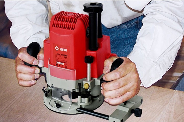 Ken 3912BS 1850W/12mm large handheld wood milling machine