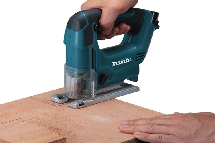 Máy cưa lọng 450W đường kính 65mm Makita 4327