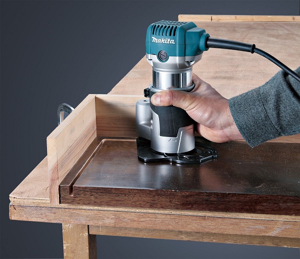 Máy phay 1500W Makita 3600H