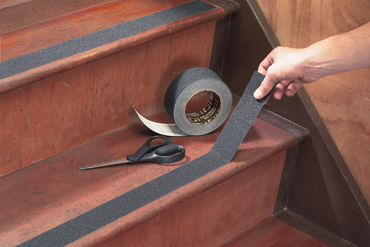 Băng dán chống trượt 5cm x 18.3m Pan Taiwan SE2610