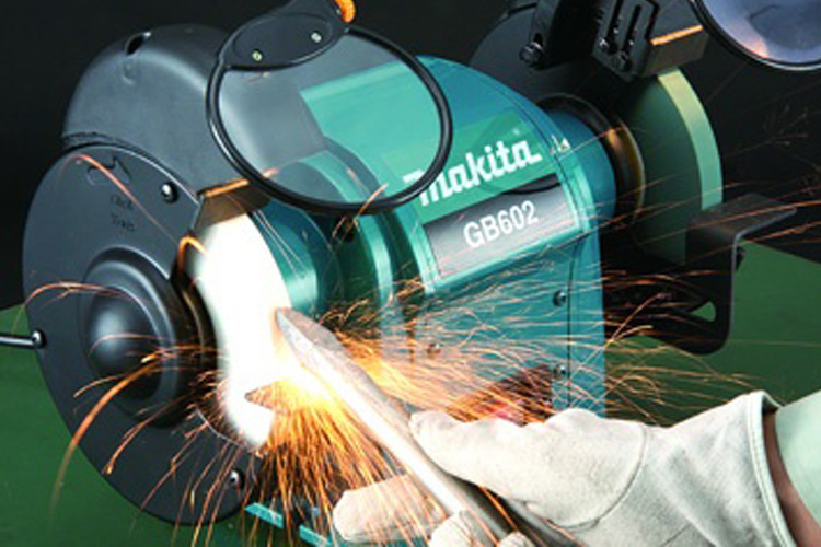 máy mài 2 đá 250W đường kính 150mm Makita GB602