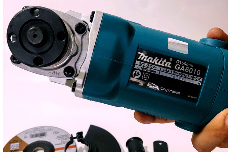 Máy mài góc 1050W đường kính 150mm Makita GA6010