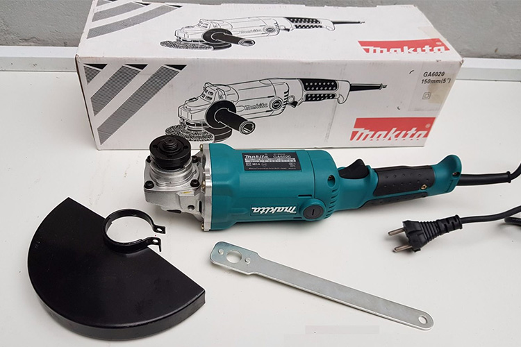 Máy mài góc 1050W đường kính 150mm Makita GA6020