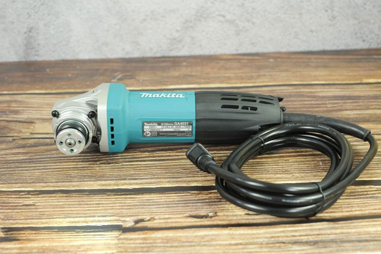 Máy mài góc 720W đường kính 100mm Makita GA4031