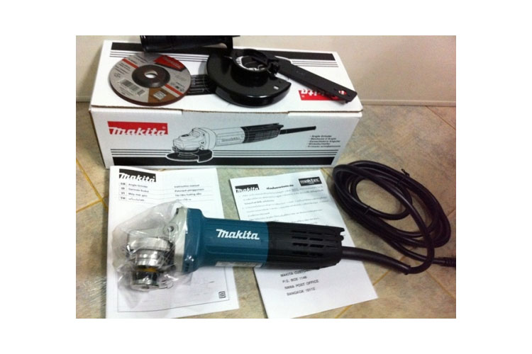 Máy mài góc 720W đường kính 100mm Makita GA4031