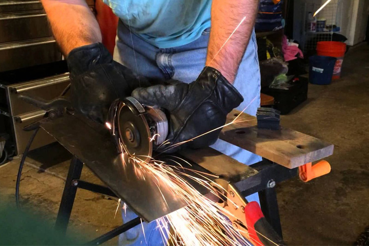 Máy mài góc 2000W đường kính 230mm Makita GA9060