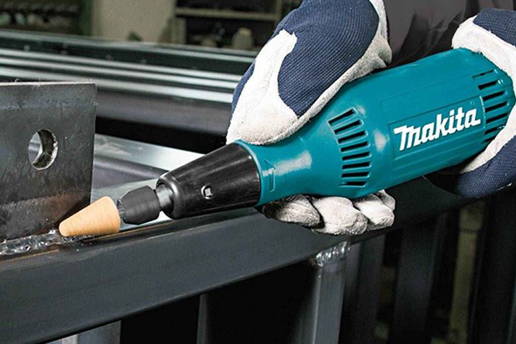 Máy mài khuôn 240W đường kính 6mm Makita GD0603