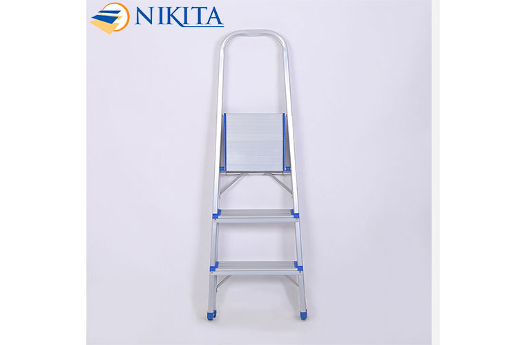 Nikita NKT-AL03 aluminum step ladder