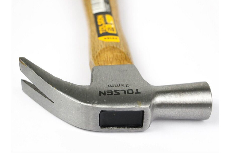 Búa sừng dê cán gỗ 25mm Tolsen 25164