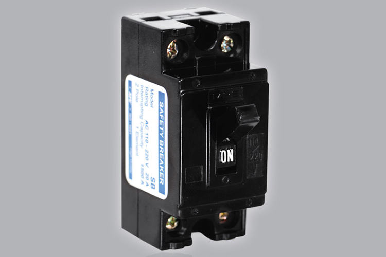 Cầu dao an toàn 15A MPE SB-15