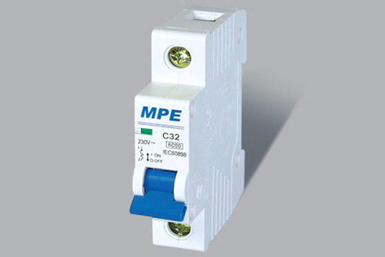 Cầu dao tự động số cực 1p, In 63A MPE MP6-C163 ICu 6kA
