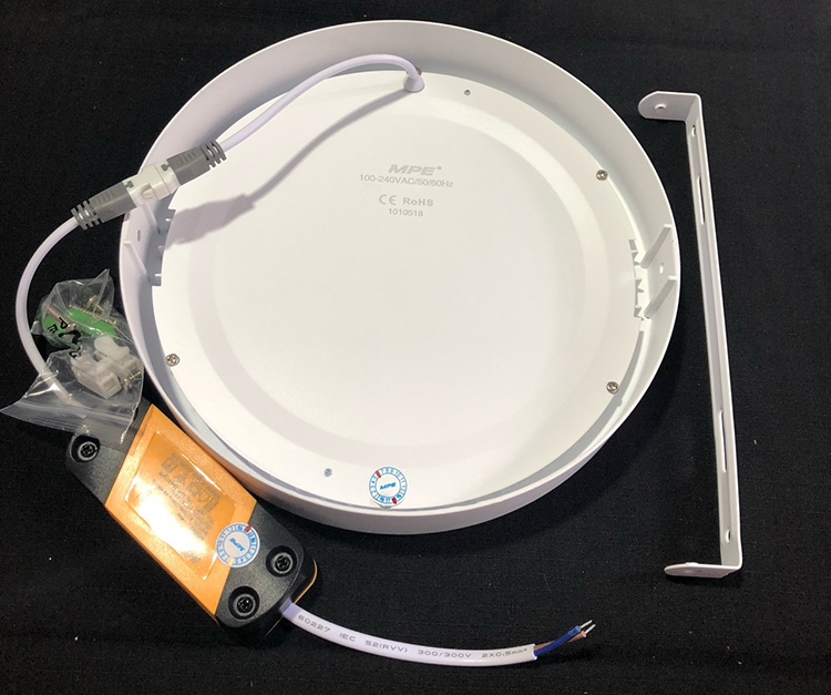 Đèn Led Panel tròn nổi 12W MPE SRPL-12V ánh sáng vàng