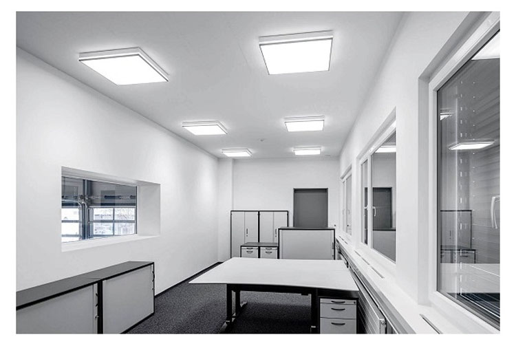 Đèn Led Panel vuông nổi Dimmable 18W MPE SSPL-18T/DIM ánh sáng trắng