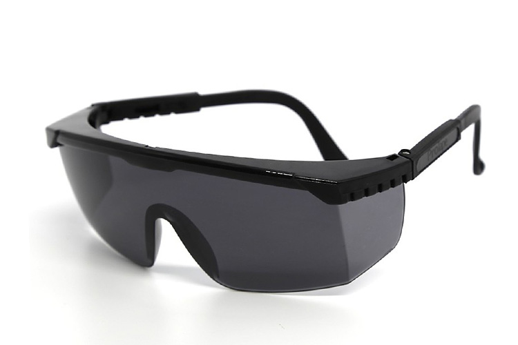 Hộp 12 cái kính bảo hộ ProTape SM417 kiểu tiêu chuẩn, màu đen