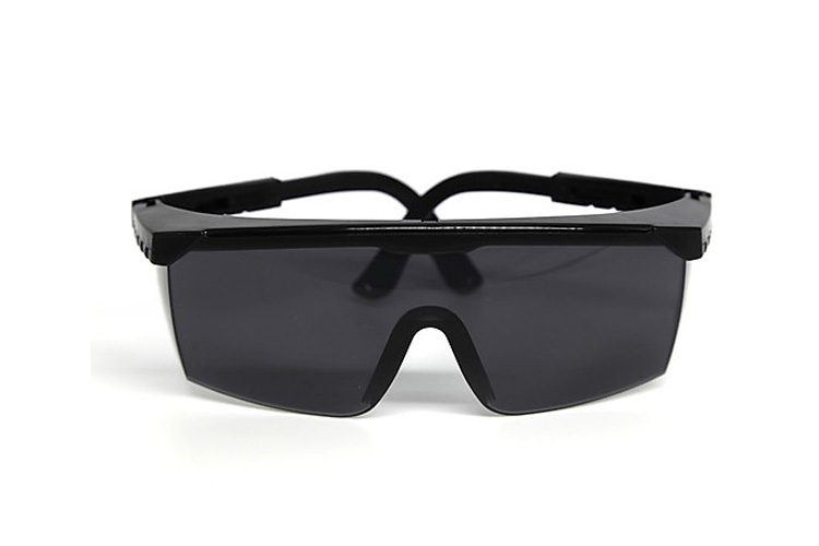 Hộp 12 cái kính bảo hộ ProTape SM417 kiểu tiêu chuẩn, màu đen