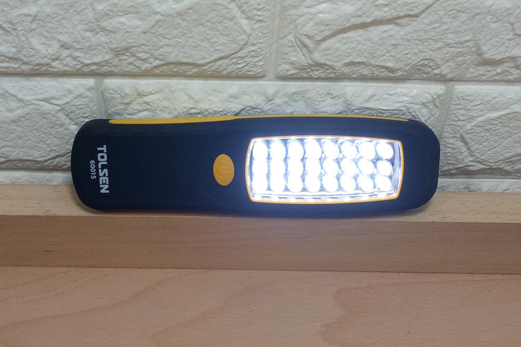 Đèn làm việc 24 Led Tolsen 60015