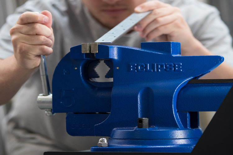 Ê tô cải tiến Eclipse EDPV-4