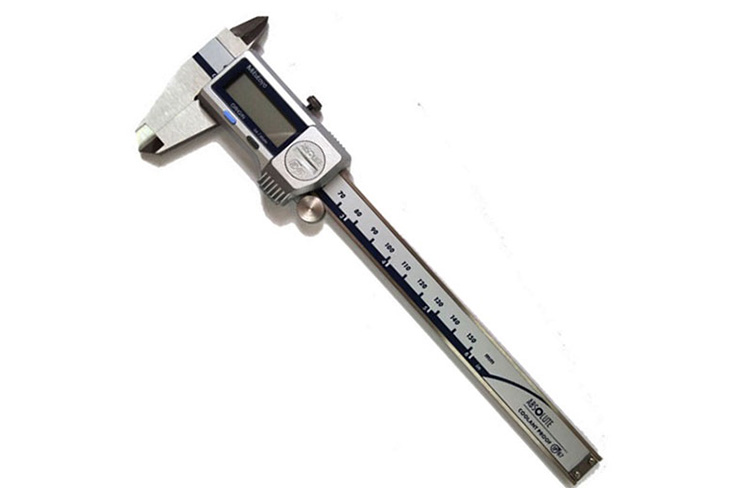 Thước cặp điện tử 0-6