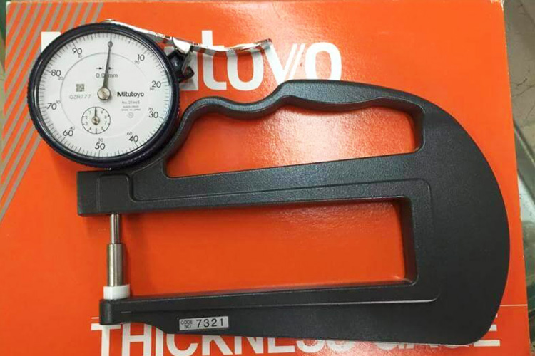 Đồng hồ đo độ dầy 0-10mm/±15µm Mitutoyo 7321Đồng hồ đo độ dầy 0-10mm/±15µm Mitutoyo 7321