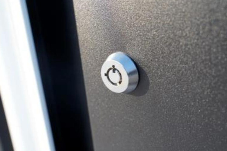 Tủ dụng cụ màu đen 76cm 3 ngăn CSPS VNGS3352BB11