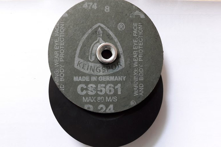 Nhám mài dĩa Fiber disc CS561/P120/100x16mm Klingspor 326416