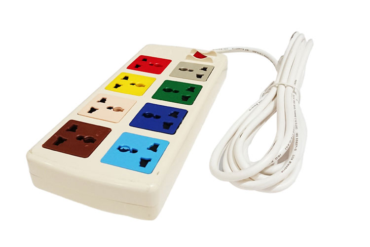 Ổ cắm kéo dài đa năng 8 lỗ LIOA 8D52WN