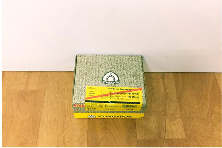 Nhám mài dĩa Fiber disc CS561/P100/125x22mm Klingspor 66379