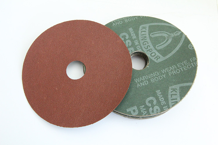 Nhám mài dĩa Fiber disc CS561/P120/125x22mm Klingspor 66383