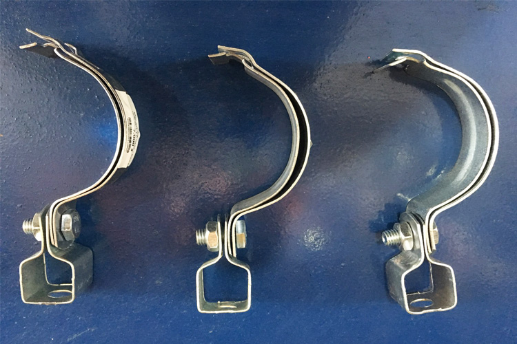 Móc gài ống nước - treo 49 LTH056XICUMT49LTB