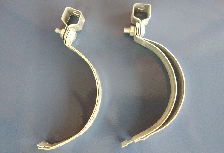 Móc gài ống nước - treo 114 LTH056XICUMT114LTB