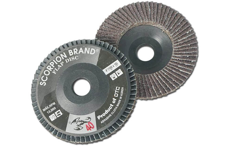 Nhám dĩa xếp đen 4inch độ hạt 40 BÒ CẠP BCĐ 40