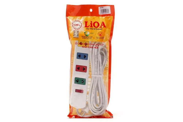 Ổ cắm điện 4 ổ cắm 1 công tắc dây 3m LiOA 4S3W