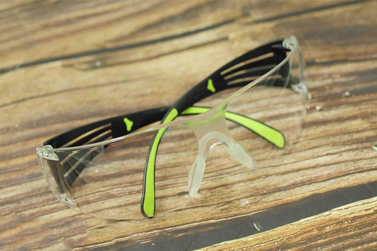 Anti-scratch, anti-fog goggles 3M SF401AF