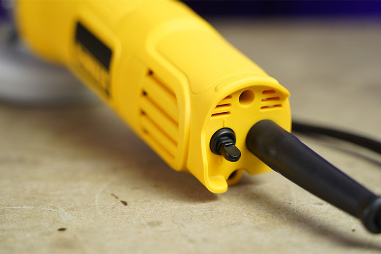 Máy mài góc 850W công tắc đuôi Dewalt DWE8200T-B1