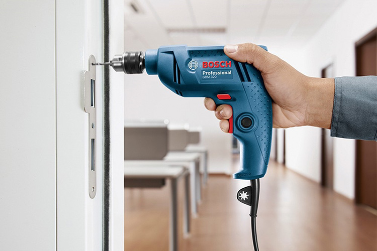 Máy khoan điện 320W BOSCH 06011A45K0