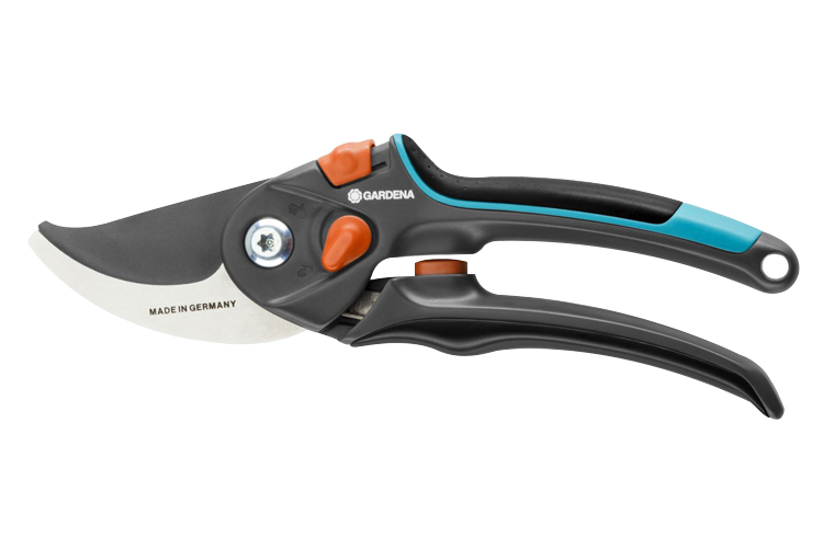 kéo cắt cành mũi hếch Gardena 08905-20