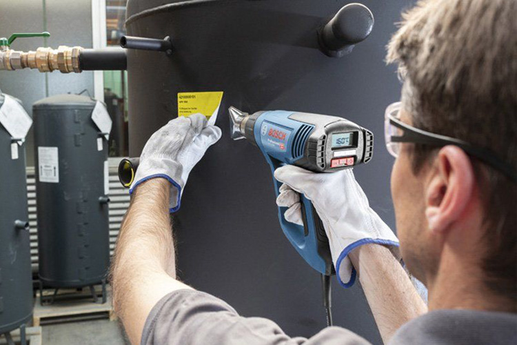 Máy thổi hơi nóng 2000W kèm mũi khò BOSCH 06012A62K0