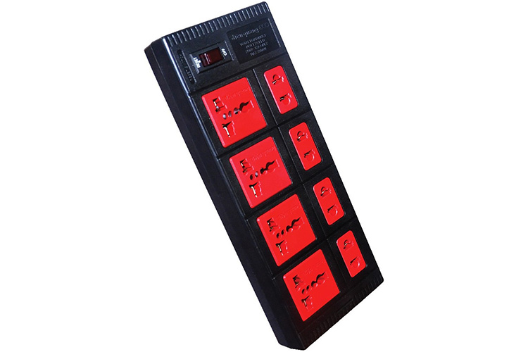 Ổ cắm 8 lỗ dây 2m màu đen đỏ Điện Quang 62228042